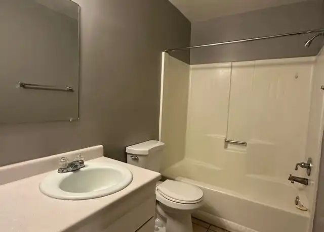 Property at 433 Louisiana Blvd SE Unit 433-5, Albuquerque, NM, 87108, 1 bed, 1 bath, [object Object]