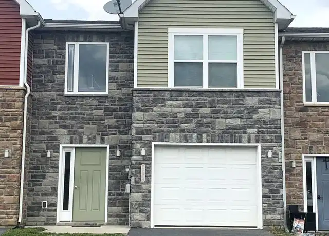 Property at 212 Merriweather Dr, Chambersburg, PA, 17201, 3 beds, 2.5 baths, [object Object]
