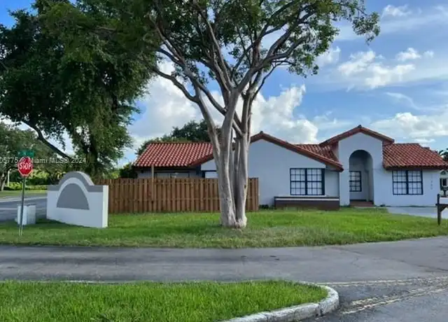 Property at 11384 SW 74th St, Miami, FL, 33173, 3 beds, 2 baths, [object Object]