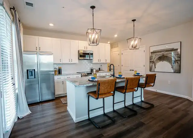 Property at Dalton Residences - 5060 Warner Rd, Westerville, OH, 43081, 1-2 bed, 1-2 bath, [object Object]