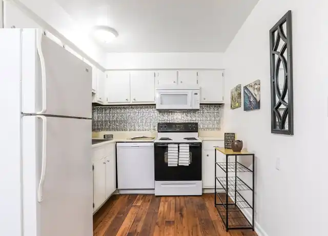 Property at Prime at Uptown II - 117 Maple Ave, Washington Township, OH, 45459, 2 beds, 1 bath, [object Object]