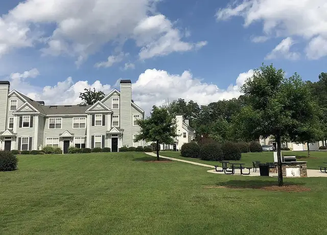 Photo of 221 Fairforest Way, Greenville, SC 29607