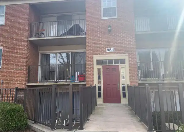 Property at 884 College Pkwy Apt 303, Rockville, MD, 20850, 2 beds, 1 bath, [object Object]