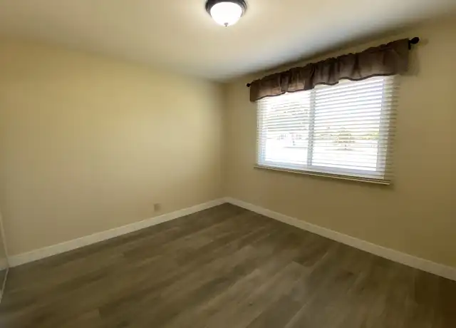Property at 903 E Airport Ave, Lompoc, CA, 93436, 2 beds, 1 bath, [object Object]