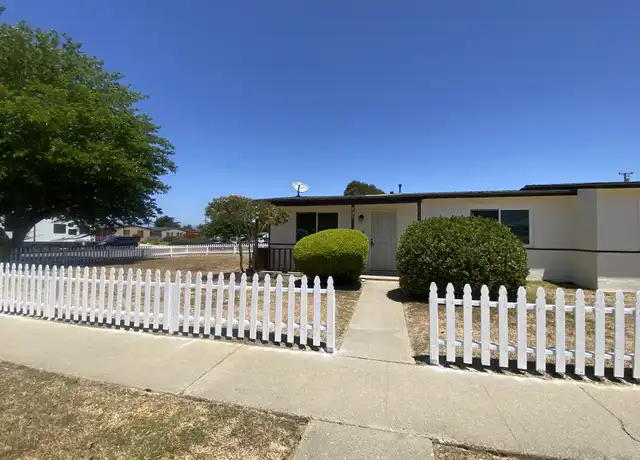 Property at 903 E Airport Ave, Lompoc, CA, 93436, 2 beds, 1 bath, [object Object]
