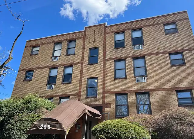 Property at 255 Shady Ave, Pittsburgh, PA, 15206, 1 bed, 1 bath, [object Object]