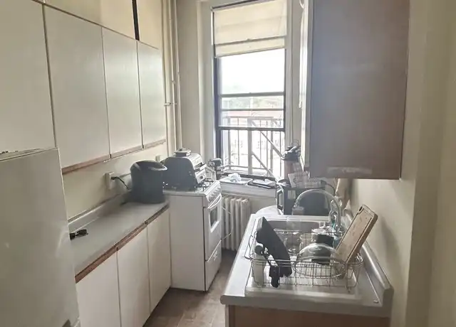 Property at 223 Essex St Unit 37, Melrose, MA, 02176, 1 bed, 1 bath, [object Object]