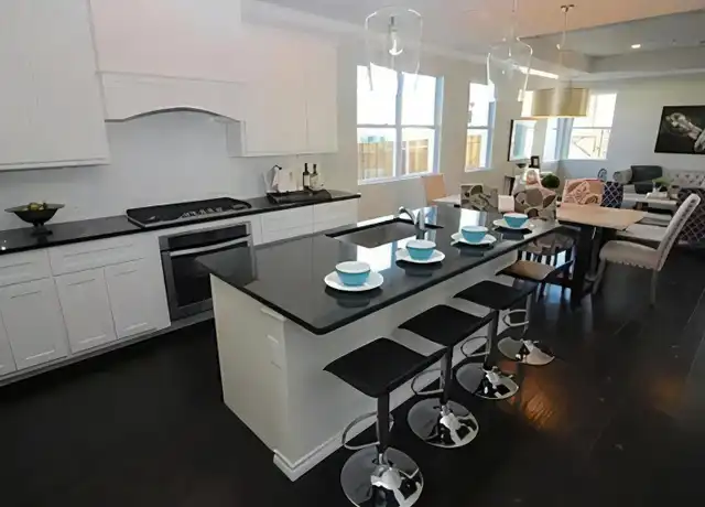 Property at 2409 W Robert St, Fort Worth, TX, 76110, 4 beds, 4 baths, [object Object]