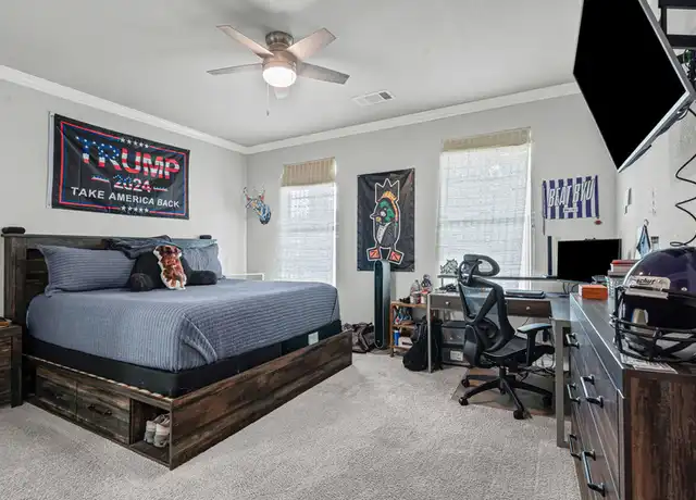 Property at 2409 W Robert St, Fort Worth, TX, 76110, 4 beds, 4 baths, [object Object]