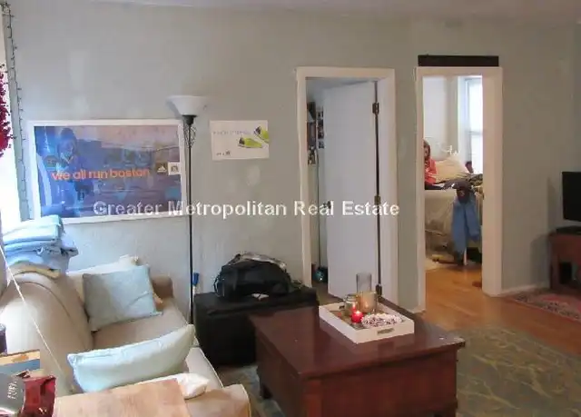 Property at 35 Charter St, Boston, MA, 02113, 2 beds, 1 bath, [object Object]