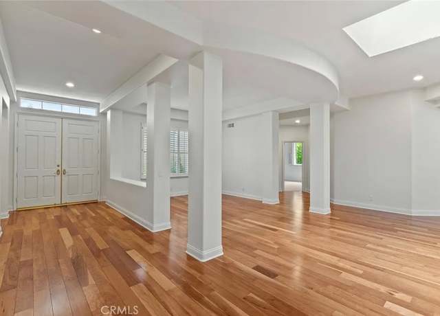 Photo of 2140 Chandler Dr, Tustin, CA 92782