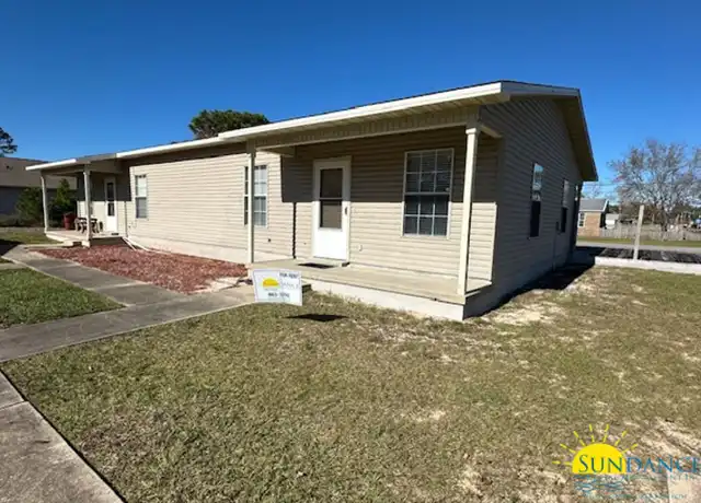 Property at 2243 Panhandle Trl, Navarre, FL, 32566, 2 beds, 1 bath, [object Object]