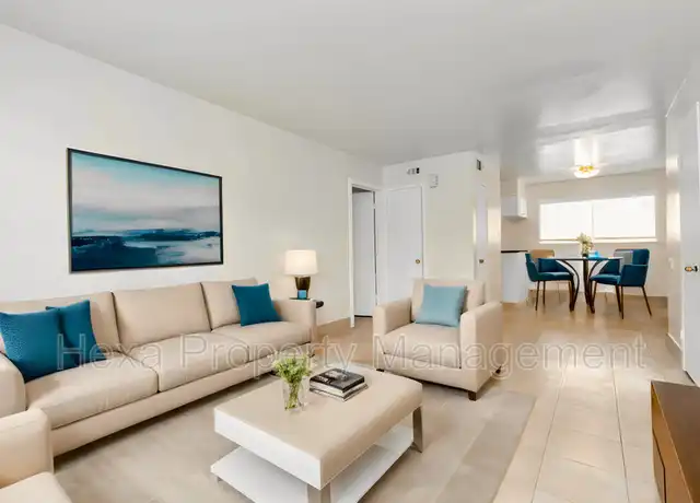Property at 4742 Yale St Unit 2 BEDROOM 7, Houston, TX, 77018, 2 beds, 1 bath, [object Object]
