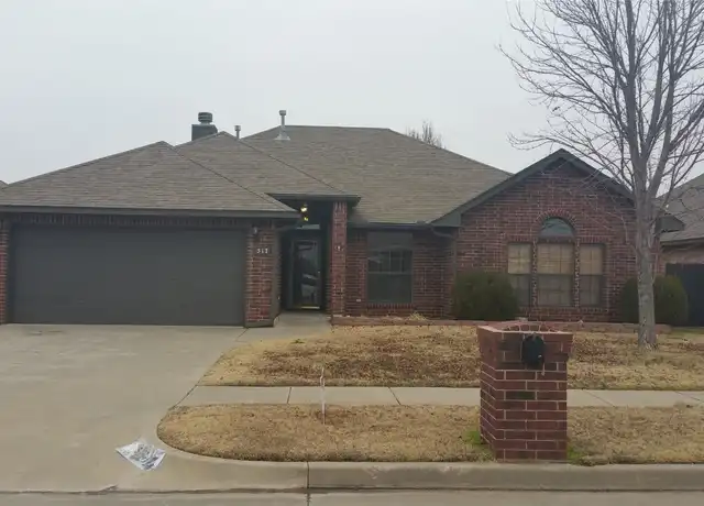 Property at 517 SW 156th St, Oklahoma City, OK, 73170, 3 beds, 2 baths, [object Object]