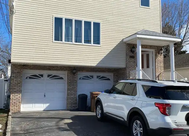 Property at 715 Mack Pl Unit 2nd, Linden, NJ, 07036, 3 beds, 2 baths, [object Object]