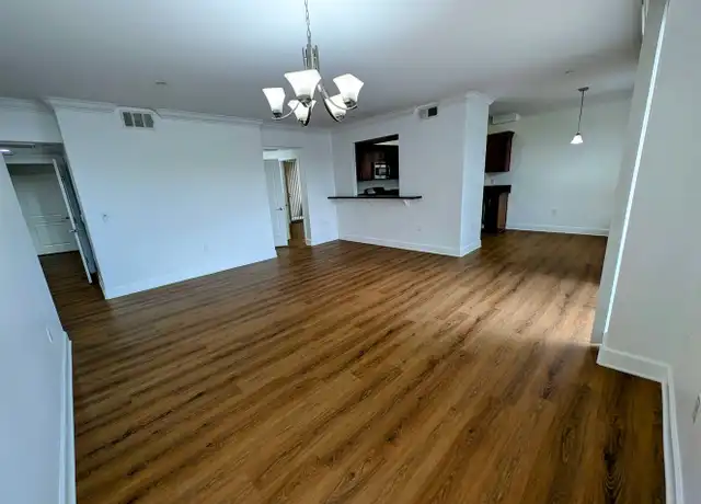 Property at 4112 Whitsett Ave Unit 101, Studio City, CA, 91604, 2 beds, 2 baths, [object Object]