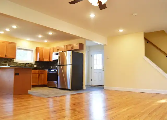 Property at 272 Manhattan Dr, Burlington, VT, 05401, 5 beds, 2.5 baths, [object Object]