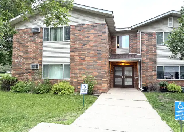 Property at 1605 6th Ave E Unit 212, Alexandria, MN, 56308, 2 beds, 1 bath, [object Object]