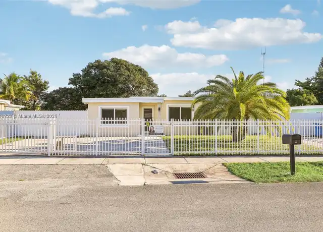 Property at 23 Miami Gardens Rd Unit 2, West Park, FL, 33023, 1 bed, 1 bath, [object Object]
