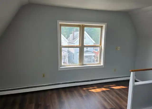 Property at 96 Cummings St Unit 3, Irvington, NJ, 07111, 1 bed, 1 bath, [object Object]