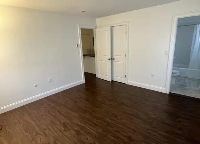 Property at 134 Summer St Unit 32, Malden, MA, 02148, 1 bed, 1 bath, [object Object]