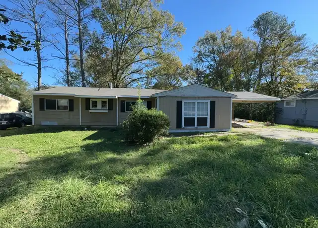 Property at 2732 Woodside Dr, Jackson, MS, 39204, 4 beds, 2 baths, [object Object]