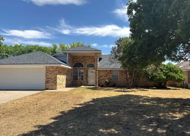 Property at 1101 Rosewood Dr, Clovis, NM, 88101, 4 beds, 2 baths, [object Object]