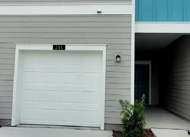 Property at 241 Hubbard Bnd, St. Augustine, FL, 32092, 3 beds, 2.5 baths, [object Object]