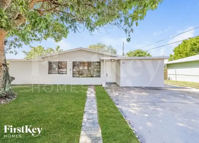 Property at 300 NW 14th Ave, Boynton Beach, FL, 33435, 4 beds, 2 baths, [object Object]