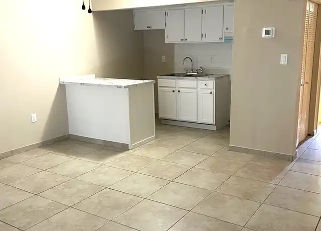 Property at Palm Lake Apartments - NW 40th Avenue Rd, Ocala, FL, 34482, 0 beds, 1 bath, [object Object]