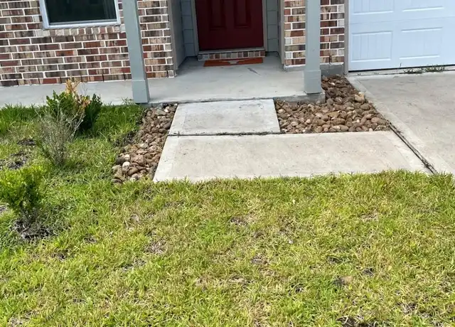Property at 15508 Taylorcrest Dr, Conroe, TX, 77306, 4 beds, 2 baths, [object Object]