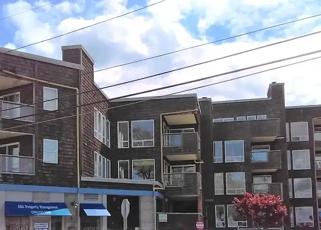 Property at 2770 Alki Ave SW, Seattle, WA, 98116, 1 bed, 1 bath, [object Object]