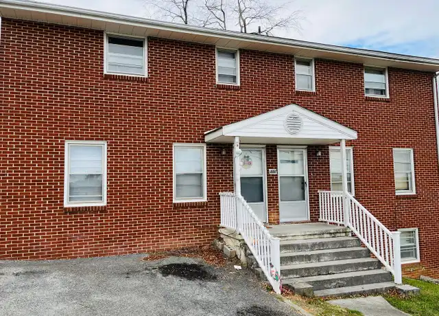 Property at 555 Quesenberry St Unit 5, Christiansburg, VA, 24073, 2 beds, 2 baths, [object Object]