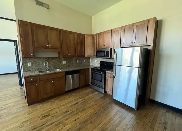 Property at 1310 Sycamore St Unit 409, Cincinnati, OH, 45202, 1 bed, 1 bath, [object Object]