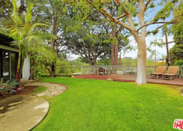 Property at 8049 Briar Summit Dr, Los Angeles, CA, 90046, 2 beds, 2.5 baths, [object Object]