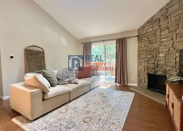 Property at 3275 S Ammons St Unit 3-201, Lakewood, CO, 80227, 2 beds, 1 bath, [object Object]