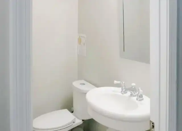 Property at 2680 Hedgewood Ln NW, Atlanta, GA, 30311, 1 bed, 1 bath, [object Object]