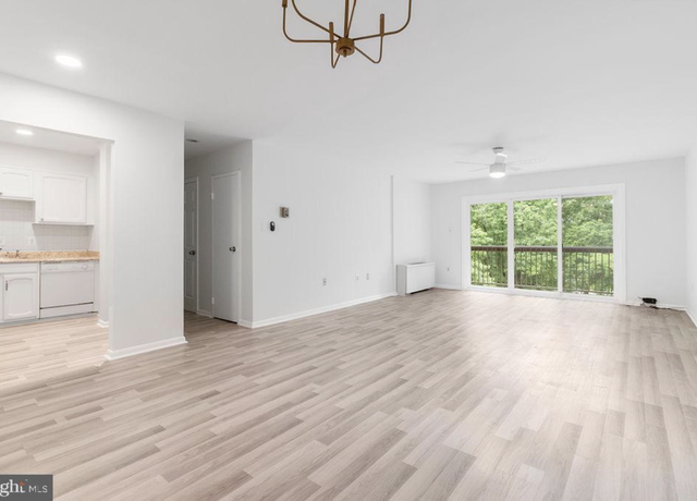Photo of 10300 Westlake Dr Unit S404, Bethesda, MD 20817
