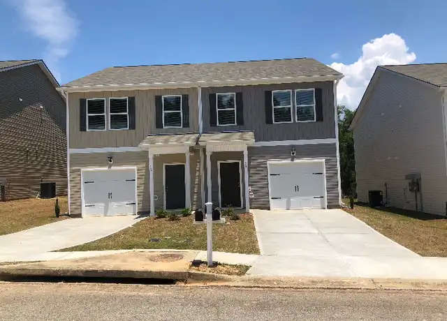 Property at 448 Oakwood Dr NW, Milledgeville, GA, 31061, 3 beds, 2.5 baths, [object Object]