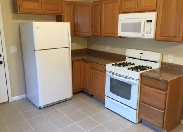 Property at 918 Dayton St SW, Grand Rapids, MI, 49504, 3 beds, 1 bath, [object Object]