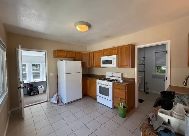 Property at 918 Dayton St SW, Grand Rapids, MI, 49504, 3 beds, 1 bath, [object Object]
