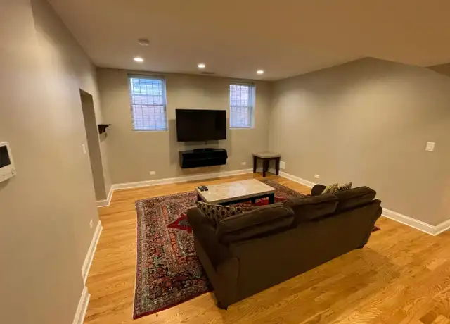 Property at 5115 S Ellis Ave, Chicago, IL, 60615, 3 beds, 2 baths, [object Object]
