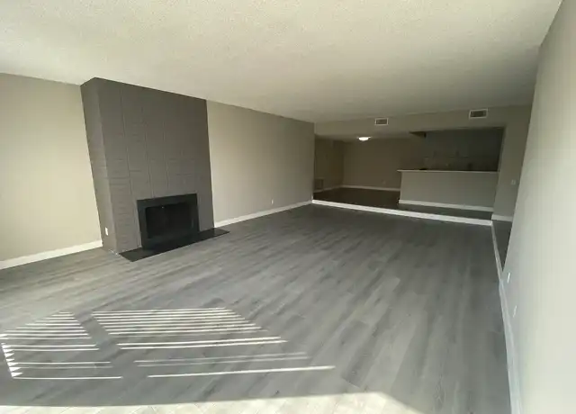 Property at The Brentwood Collection - 11858 Goshen Ave, Los Angeles, CA, 90049, 1 bed, 1 bath, [object Object]