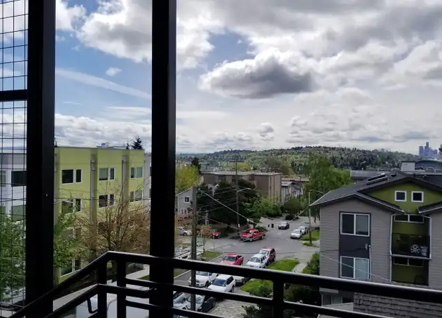 Property at 4315 7th Ave NE Unit 302, Seattle, WA, 98105, 0 beds, 1 bath, [object Object]