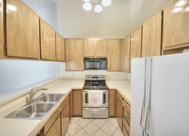 Property at 190 Sunwood Meadows Pl, San Jose, CA, 95119, 2 beds, 2 baths, [object Object]