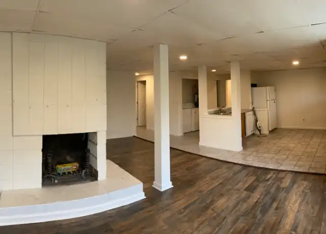Property at 817 S 140th St, Burien, WA, 98168, 3 beds, 1 bath, [object Object]