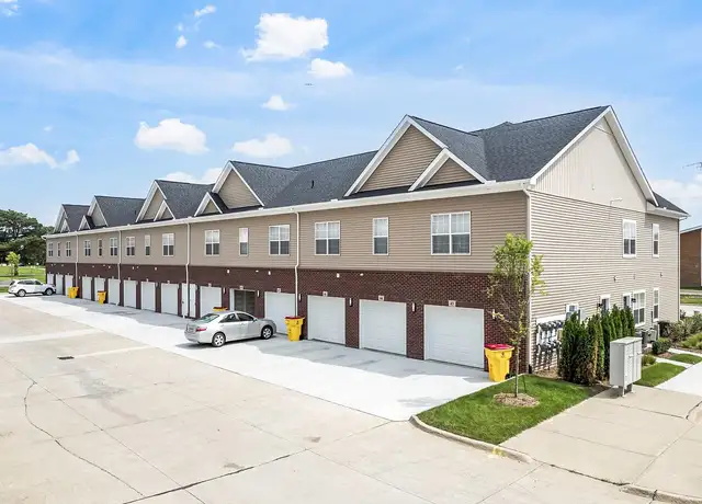 Photo of 29400 Town Ctr, Warren, MI 48093