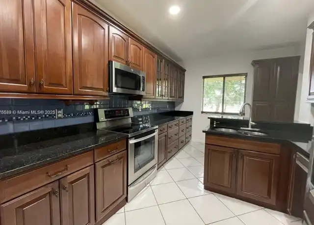 Property at 16387 Malibu Dr #46, Weston, FL, 33326, 3 beds, 2 baths, [object Object]