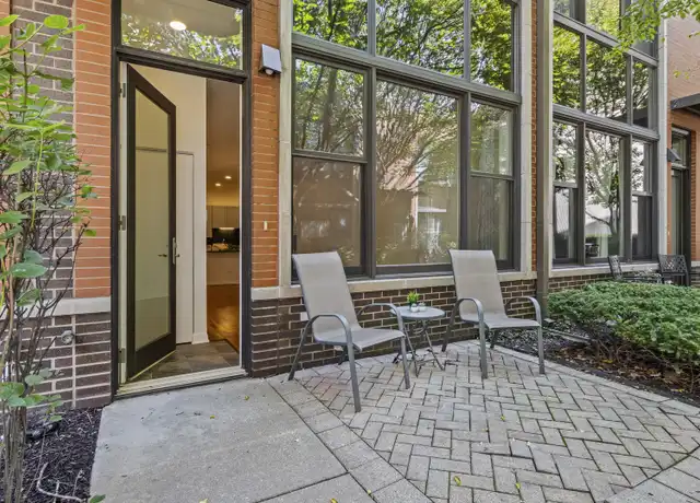 Property at 954 N Crosby St, Chicago, IL, 60610, 2 beds, 2 baths, [object Object]