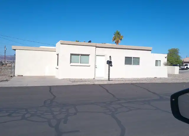 Property at 1235 Pawnee Dr Unit 101, Lake Havasu City, AZ, 86406, 3 beds, 2 baths, [object Object]